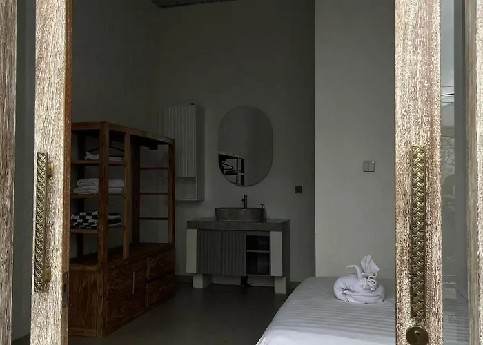 Mediterranean Apartment *