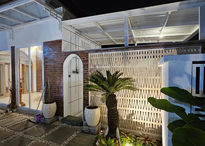 Mediterranean Apartment Sanur