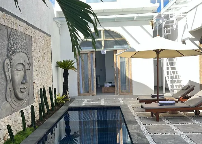 Mediterranean Apartment